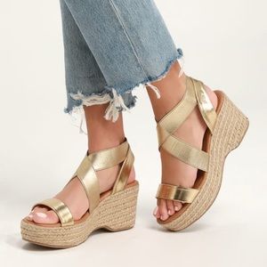 Lulus Gold Wedges 💛